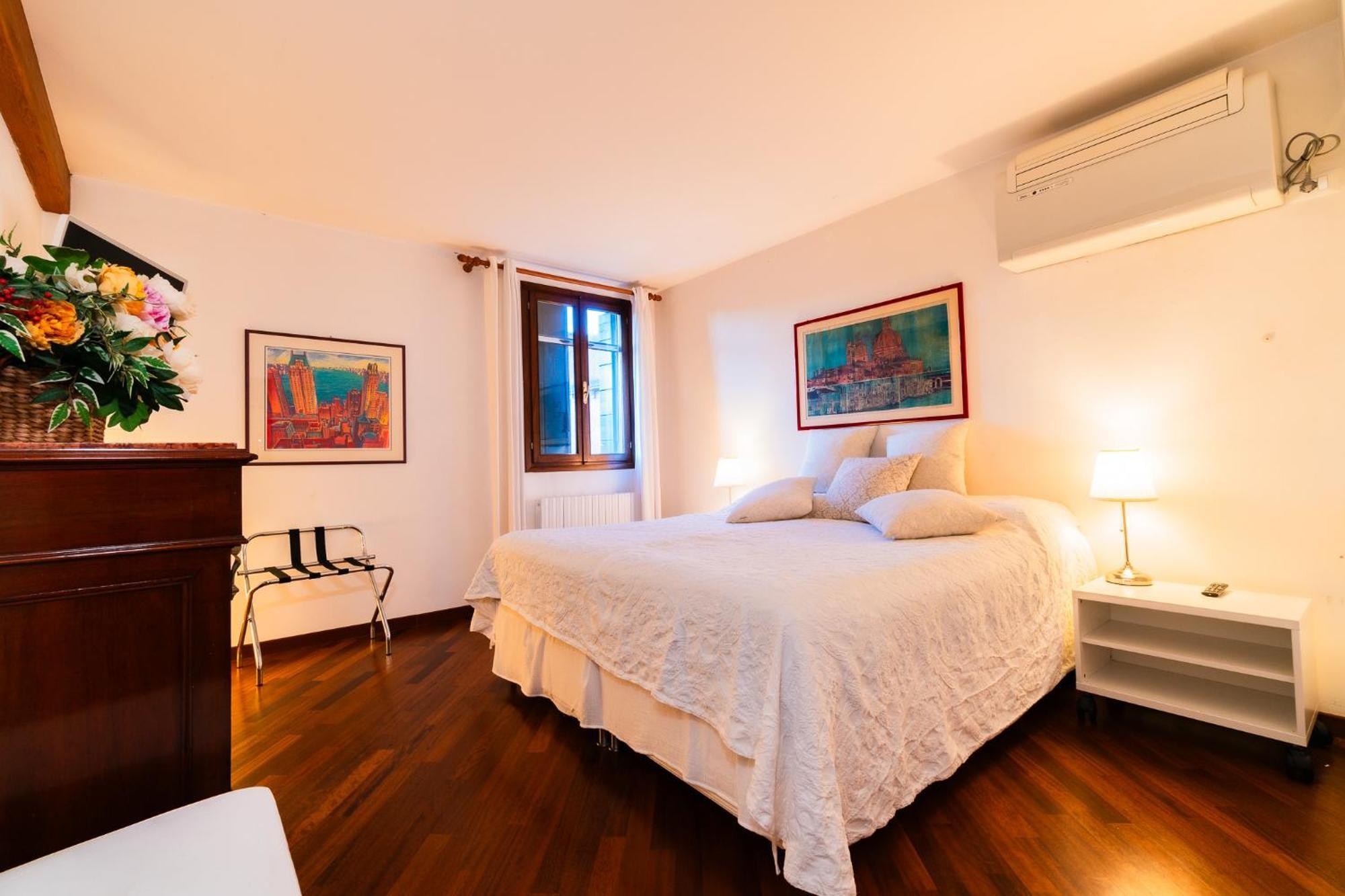 Elegant Terrace Apartment Near Piazza San Marco Last Floor No Lift Venise Extérieur photo